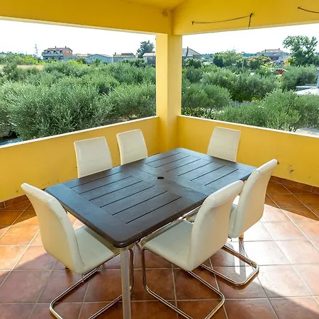 Morovic Apartment